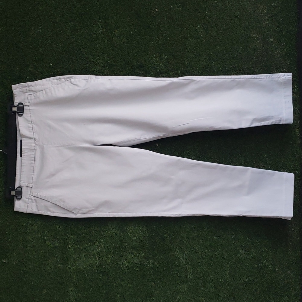 Level Eight cargo capri pants